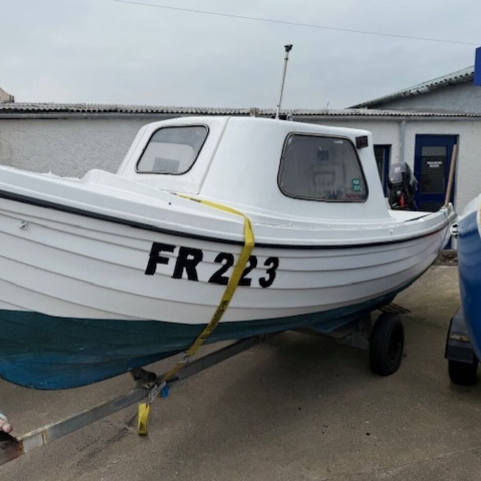 Fishing boat w licence